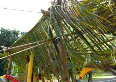 Stand de Moïse au marché artisanal Artigwa à Sainte-Rose