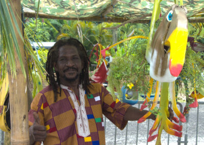 Stand de Moïse au marché artisanal Artigwa à Sainte-Rose